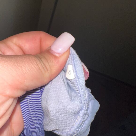 LULULEMON REST LESS TANK BRUISED BERRY WEE STRIPE w/BRA & CINCH BOTTOM SZ 4 - Picture 5 of 5